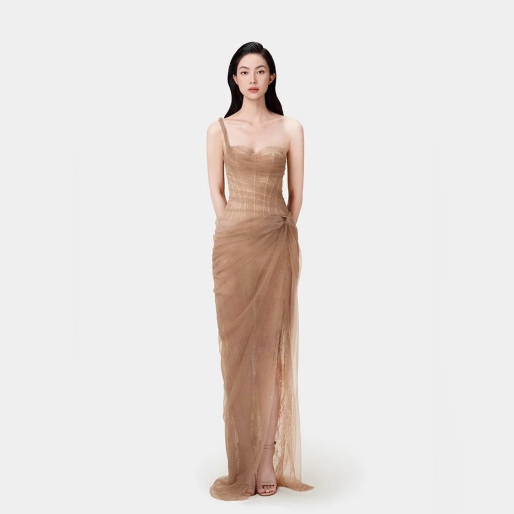 MONTSAND MARA DRESS IN BROWN